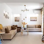 Sueno Seaside Residence