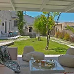 Athermigo Boutique Estate