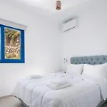 Molos Apartments