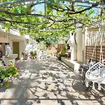 Retreat Villa Olya - Seaside & Spa