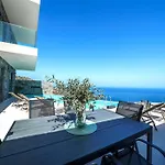 Hilltop Luxury Villa With Private Pool And Sea View