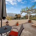 Agapi'S Charming Retreat - Rustic Escape By Chania