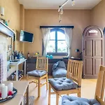 Olivegarden Cottage Near The Beach