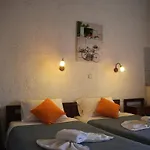 Violetta Hotel
