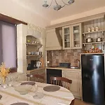 Aelia Apartment III