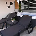 Home Sweet Home Jaccuzi