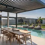 Pnoe Villas - Seafront Experience