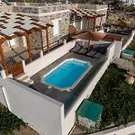 Apartments Kalaitzakis With Private Pool