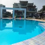 Lofos Apartments