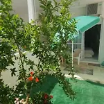 Cozy Apartment Near The Beach