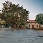 Melody House In Roustika