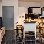 Luxury House Vavourakis