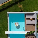 Delfina Tropic Beach