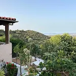 The Garden House, Sitia