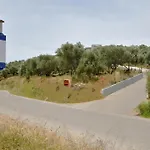 Villa Raks