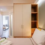 Clio - Newly Renovated Home With Parking