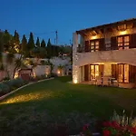 Villa Paradissi In Crete