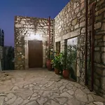 Gemelli Appartments Kamilari