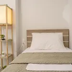 Leonidas Family Apartment 2