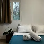 Stella'S Olive Tree House