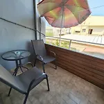 Manos Apartments