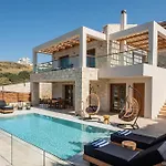 Alpha House In Crete