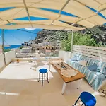 Maridaki Beach House