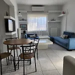 Sarri Holiday Home
