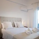 Calliope Luxury Apartment