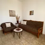 Miros Apts In Agia Pelagia 50M From The Beach