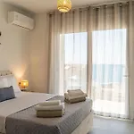 Lyra Suite