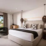 Ammos Boutique Apartments & Suites