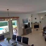 Family Villa With Private Pool