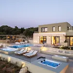 Manto Villas, Heated Pool, Spa Whirlpool, Seaview, By Thinkvilla