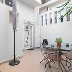 Cozy Corner Near City Centre