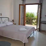 Bougainvillea Apartment