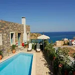 Villa Mousses With Private Pool