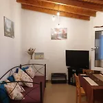 Beachfront Luxury Suite