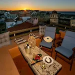 La Barchetta Old Town Home With Seaview