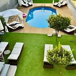 Istamnos Villa