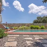 Yiannis Cottage