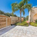 Villa Katerina With Eco Heated Pool