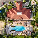 Family Resort - 6Br Mansion - Private Pool, Home Theater, Bbq And More