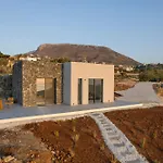 Astelia Luxe Retreat