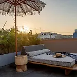 Paragon Suites 3