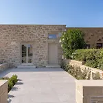 Villa Maistros