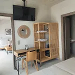 Marnos Luxury Villas