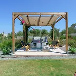 Modern Family Villa Leba With Private Pool & Bbq