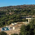Suolo Villa
