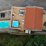Olga'S Filoxenia - Villa Aladanos-Private Pool And Heated Jacuzzi